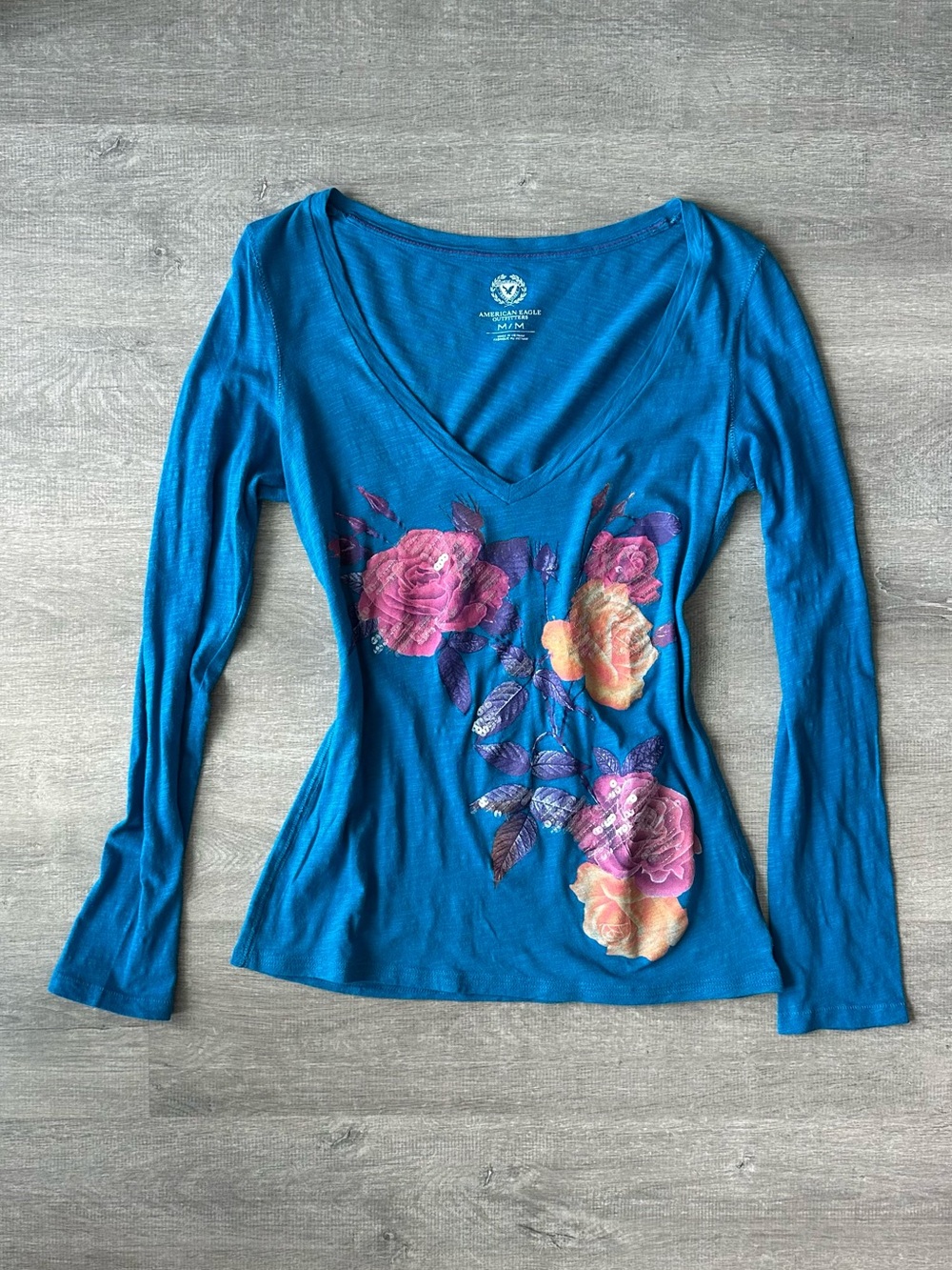 Y2K American Eagle Outfitters Teal Floral V-Neck Sequins Long Sleeve Top